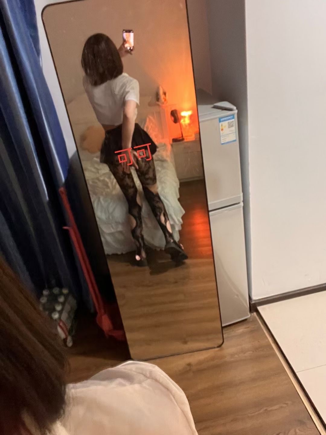 宁波-海曙00后嫩妹制服销魂扶墙体验