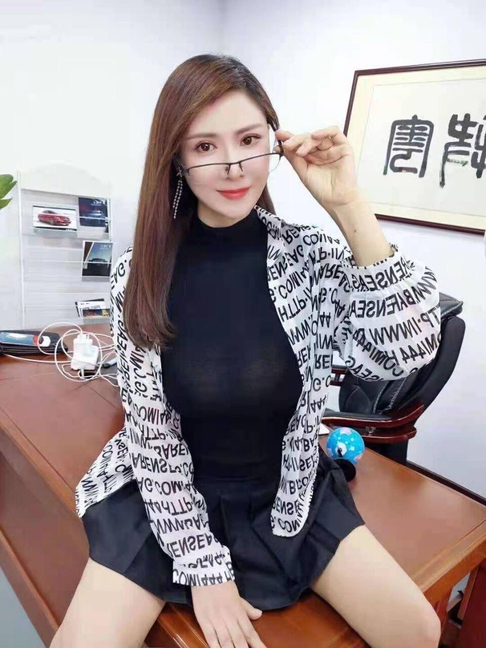极品36G杯丰满少妇