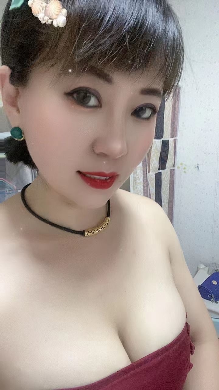 大连开发区 小撅腚