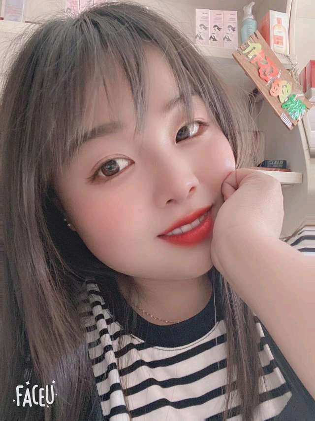 郑州金水区金成时代广场离异小少妇