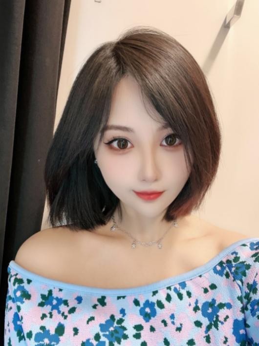 颜值很高，操起来就是爽