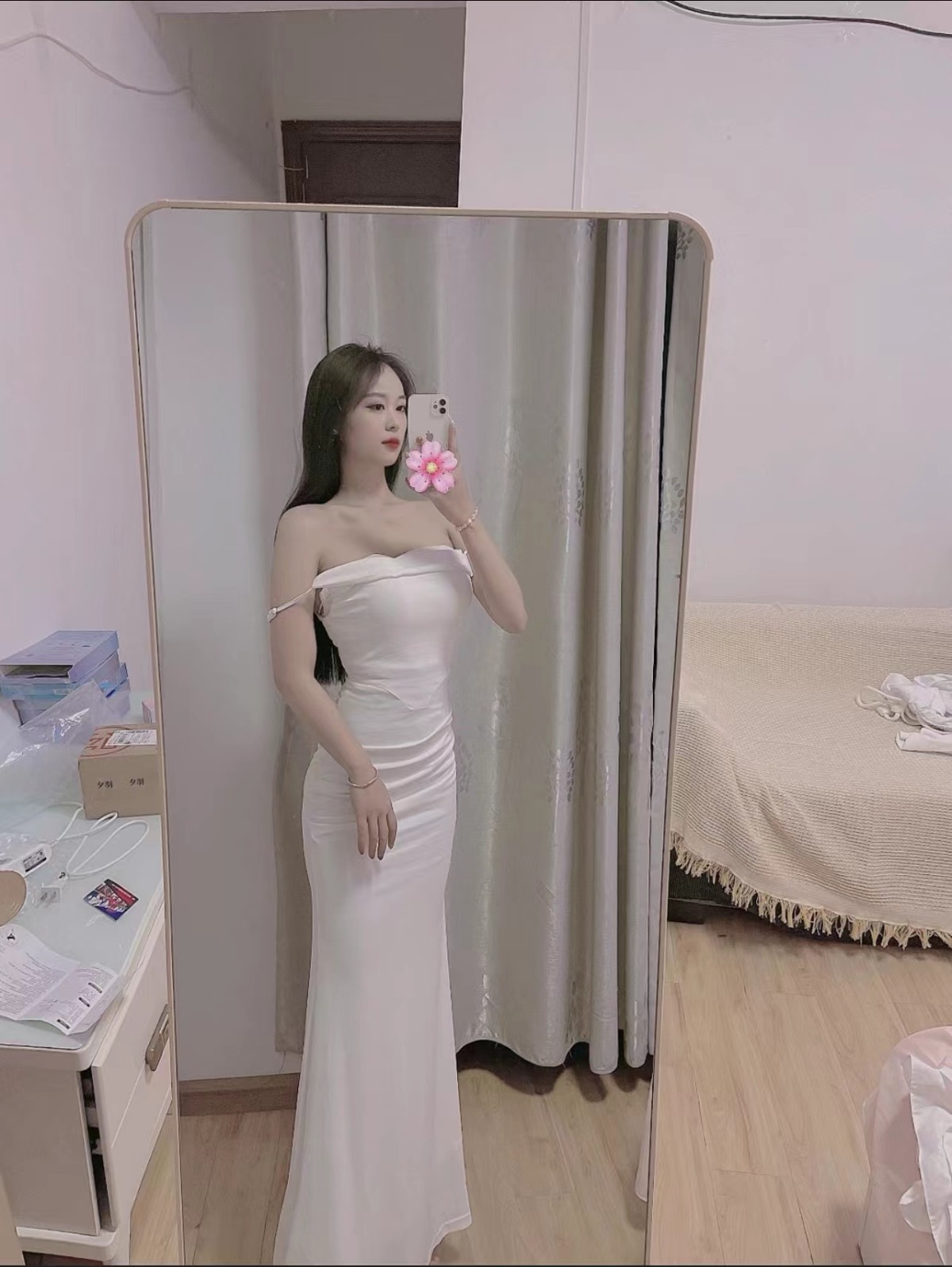 南开长腿丝袜小姐姐