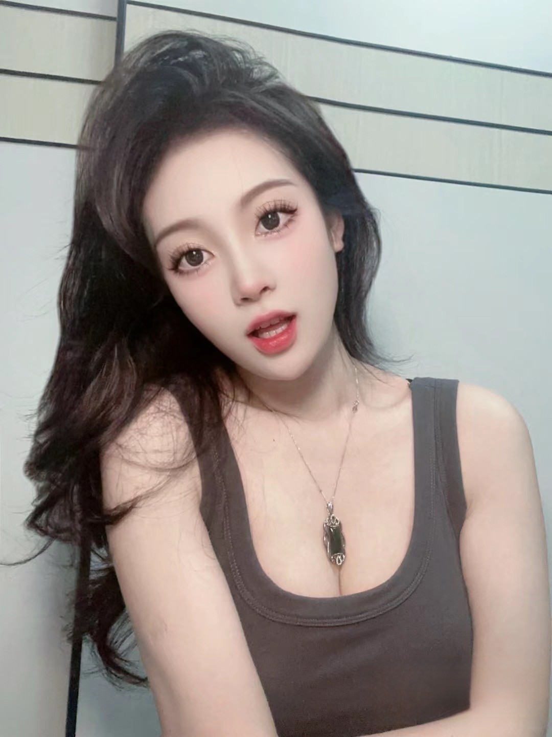 天津大乳细腰纯骚女谁能不爱