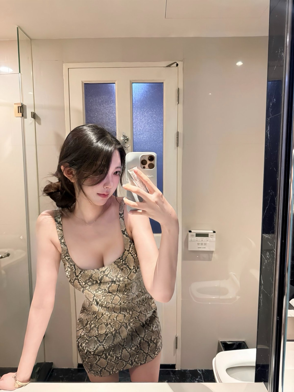 徐汇纯欲美人瑜瑜（宝藏美女）