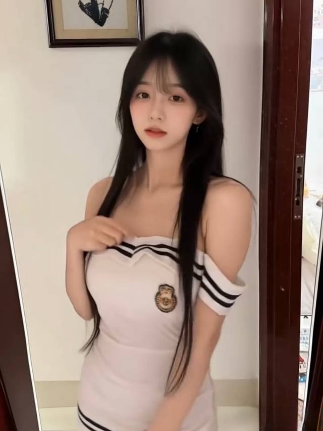 【南京】看着妹子跪舔，特别爽特别满足