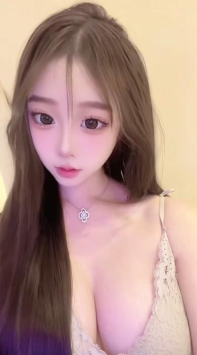 厦门看一眼就想压在身下的女人