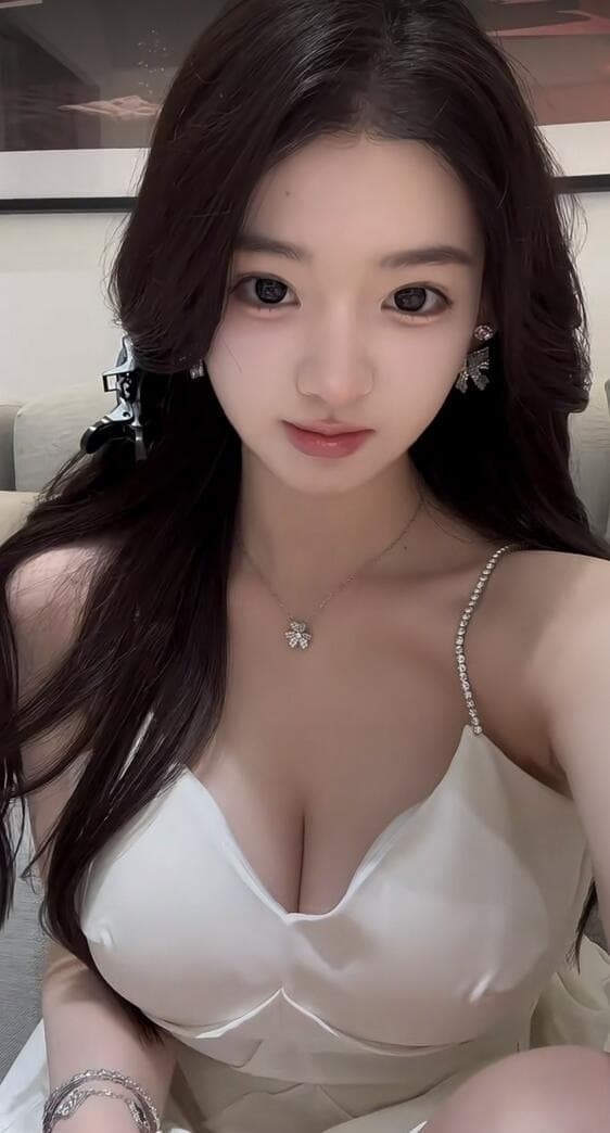 湖里大胸妹，口活好  姿势配合