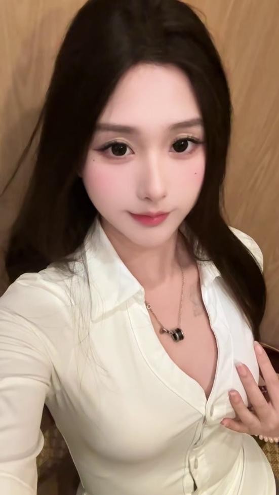 【南通】嘴巴小小的深喉很舒服