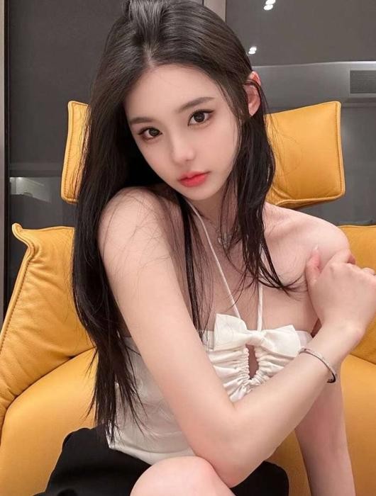 大连超正点的妹子三点都是粉的