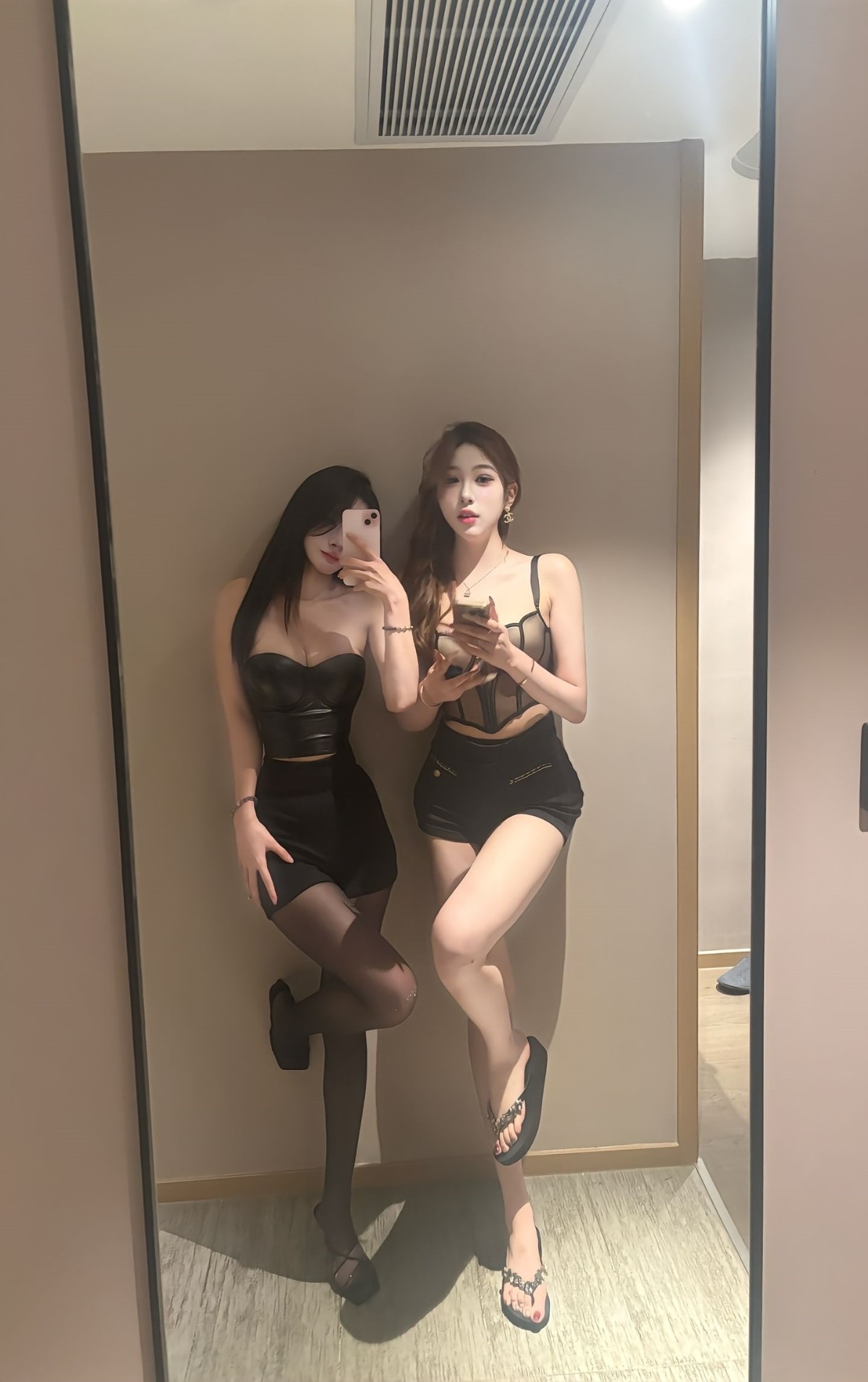 松江区姐妹花开课双飞日的爽