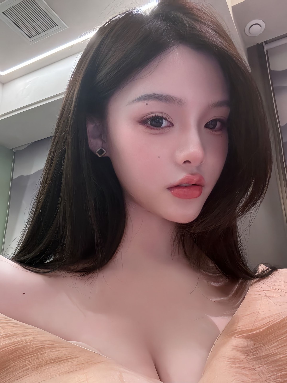 金水区小妹水多且敏感  粉鲍很是勾引