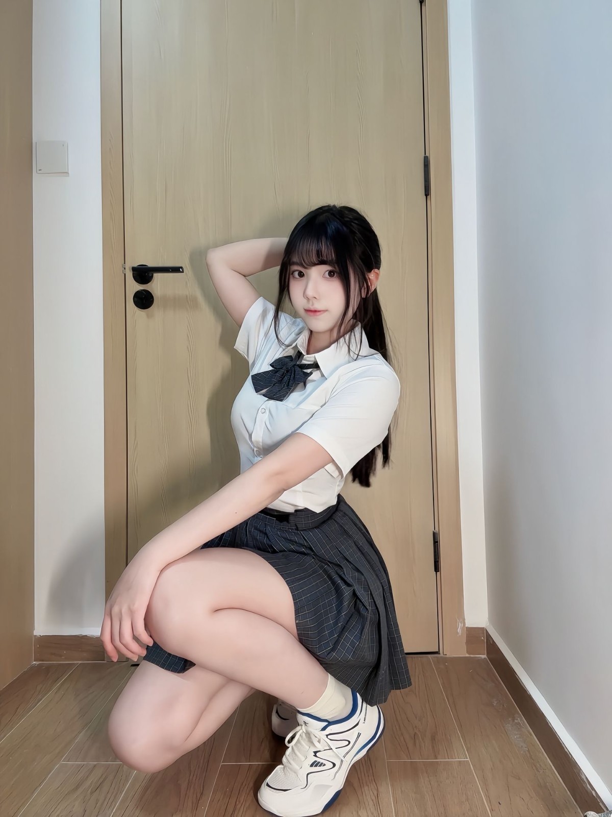 正点妞肉体嫩鲍鱼紧