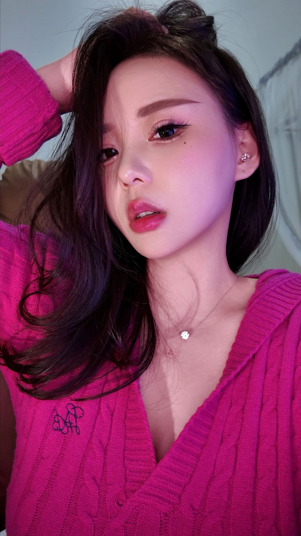 小骚妇逼水哗啦啦尽情玩弄