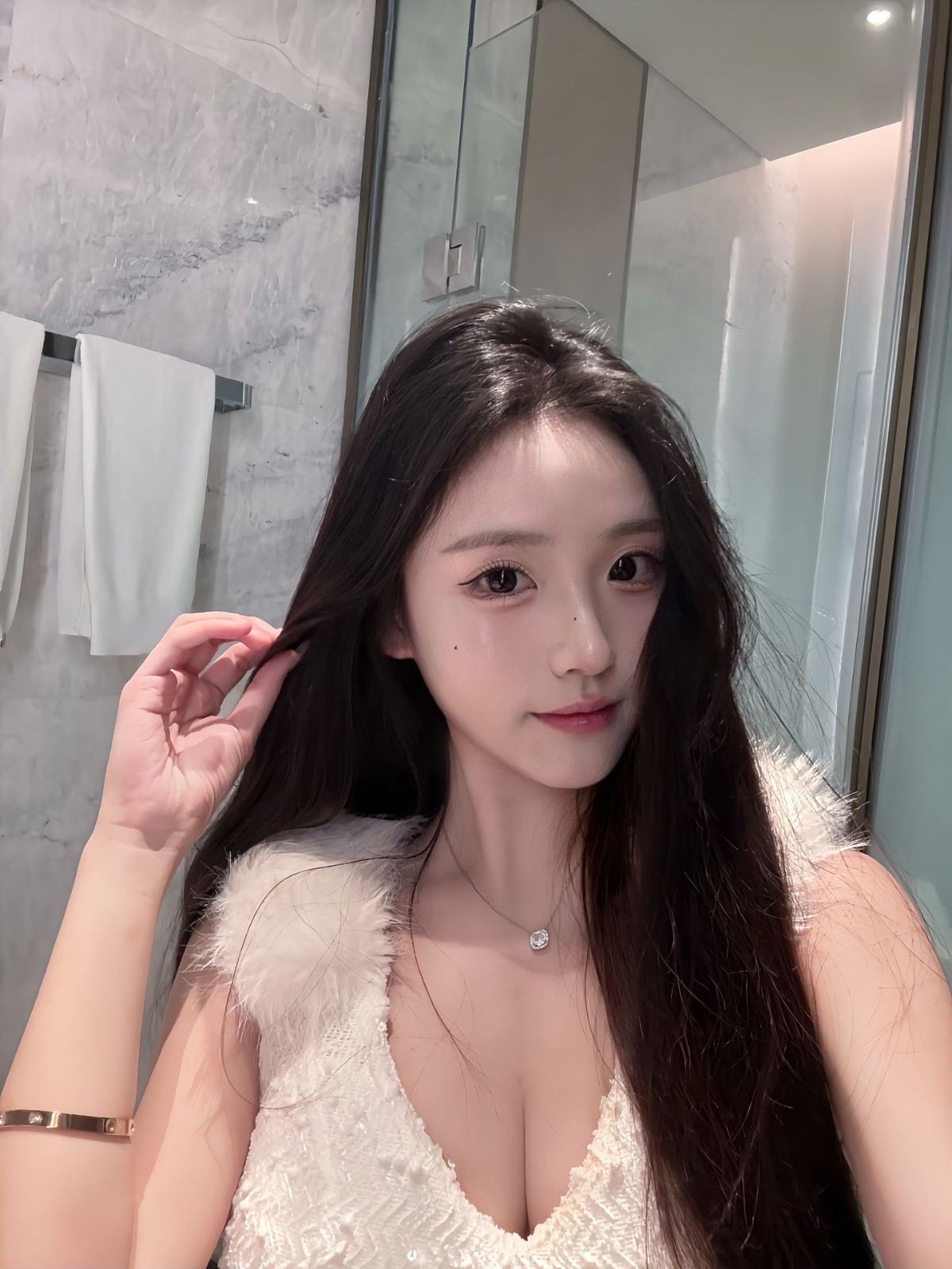 拔套射嘴这骚妹服务很赞