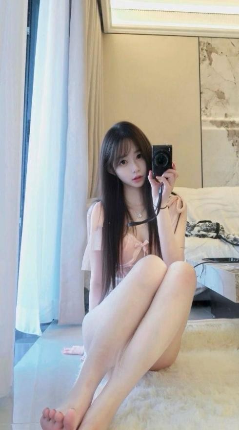 南昌小嫩妹鲍鱼都没开发真紧