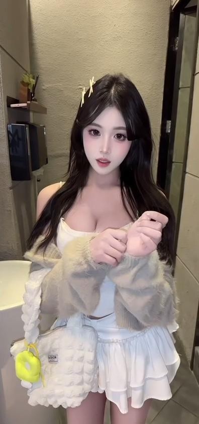 包头老师AB面挑逗的欲火焚身