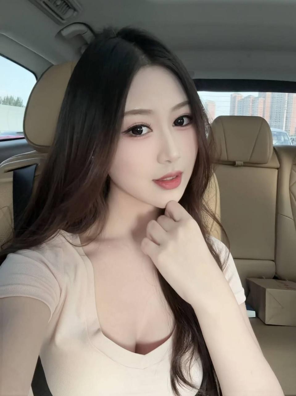 深圳玩到一个称心如意的妞
