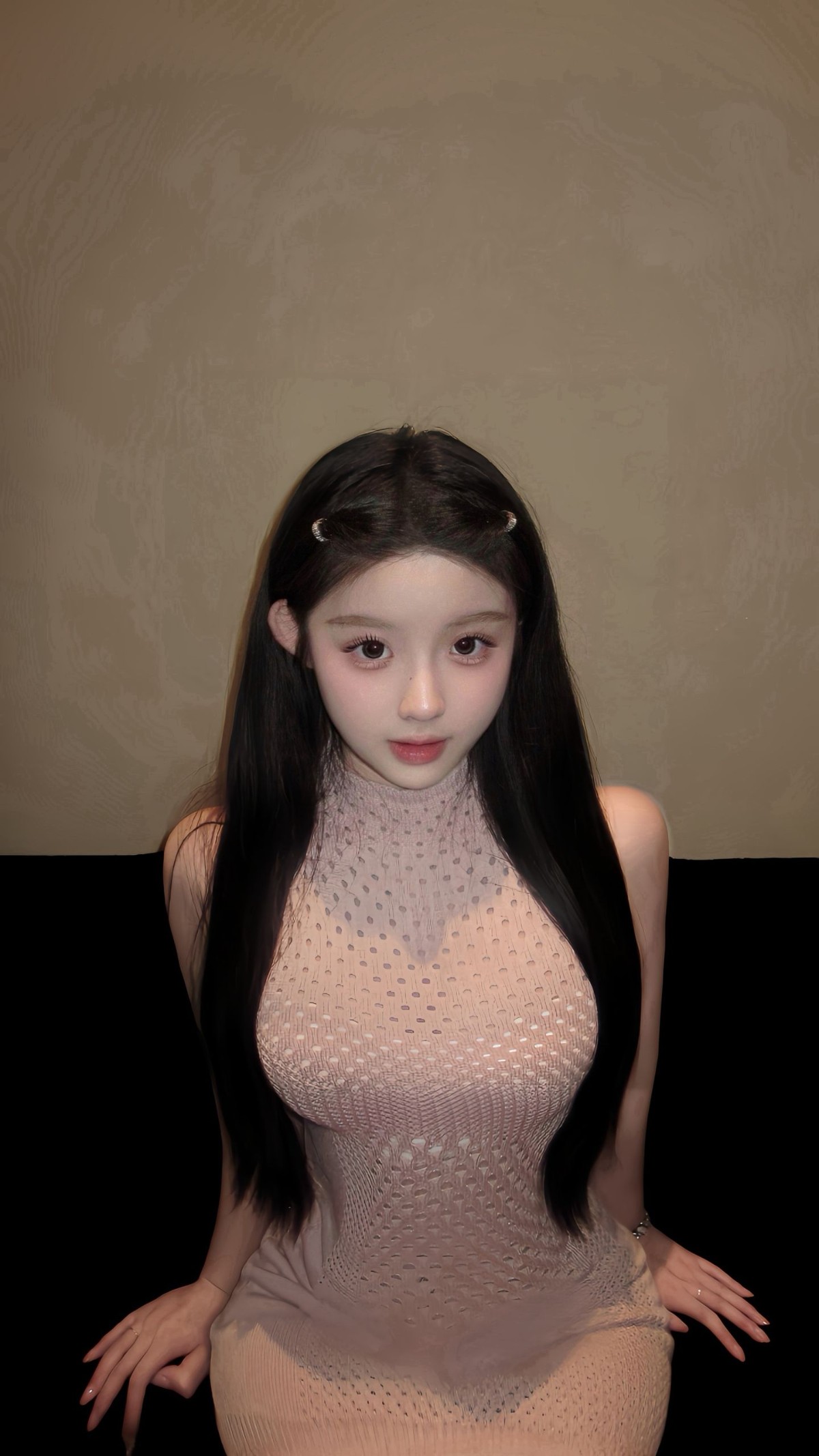 22岁小湿妹C乳粉鲍