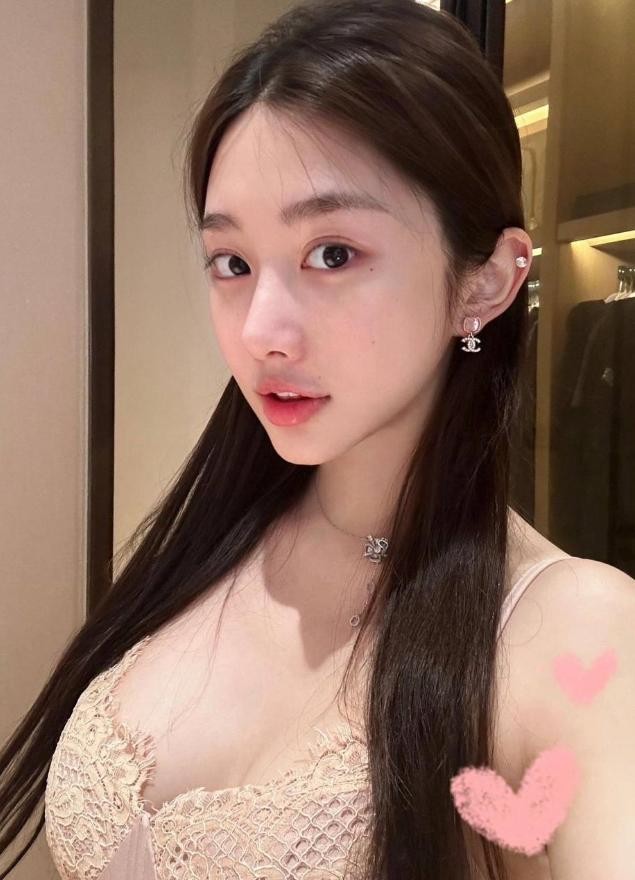  大连小骚妹鲍鱼长得很精致