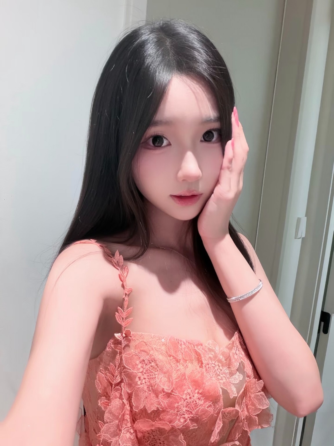 泉州粉嫩小妹爽歪歪