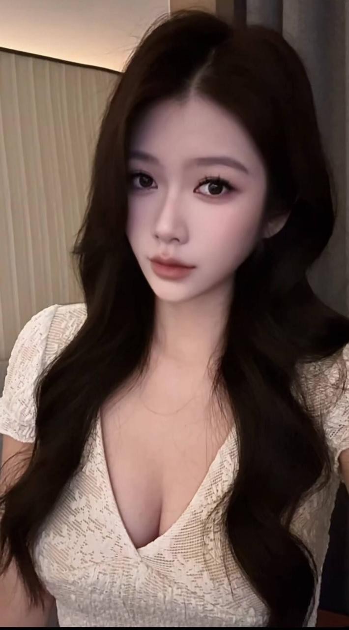  佛山妹妹水多翘臀奶子大