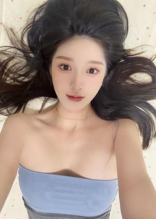 临沂颜值相当的高的妹子深喉有一套