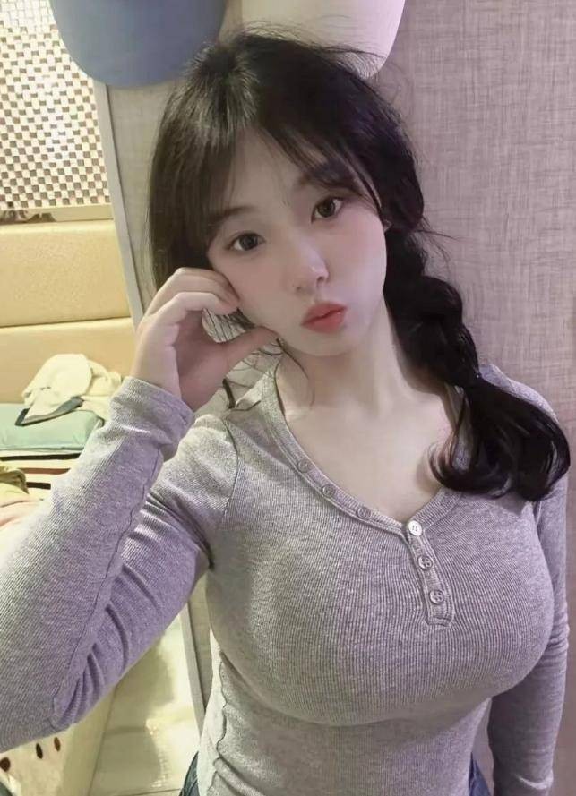 宝山嫩妹蜜穴紧热活很棒