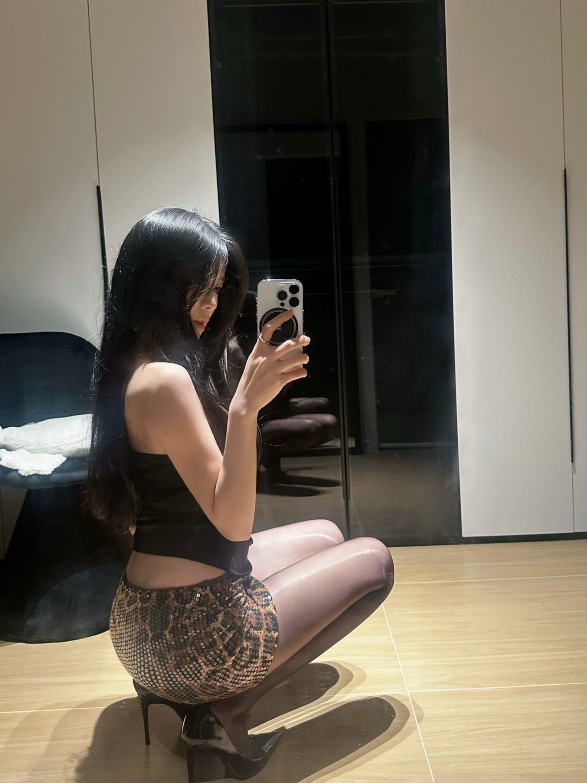 小辣妹上下唇都能搞