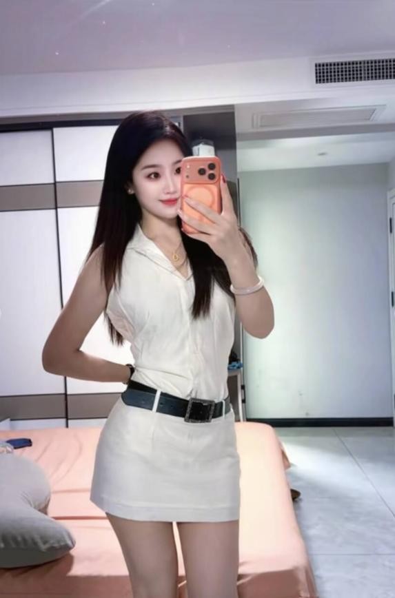 郑州有着迷人下体兼职小姐姐