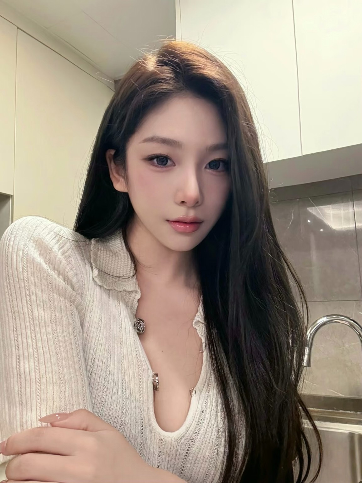 D1B0B9F6024043386EB18393EF3A2C17.jpg