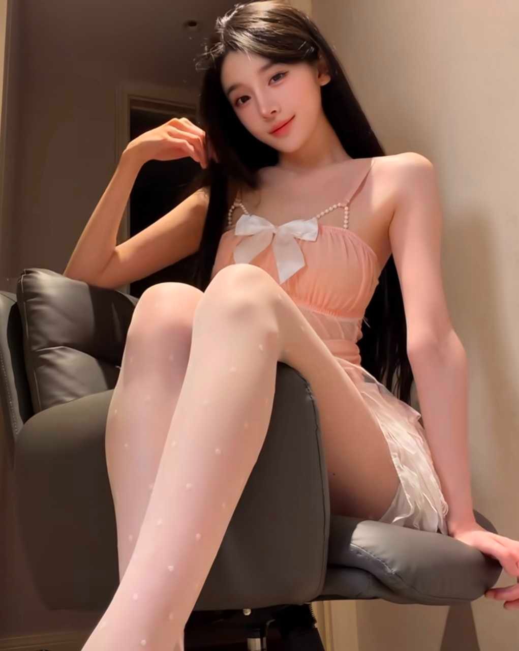 赣州市章贡区妖娆御姐打桩很有感觉