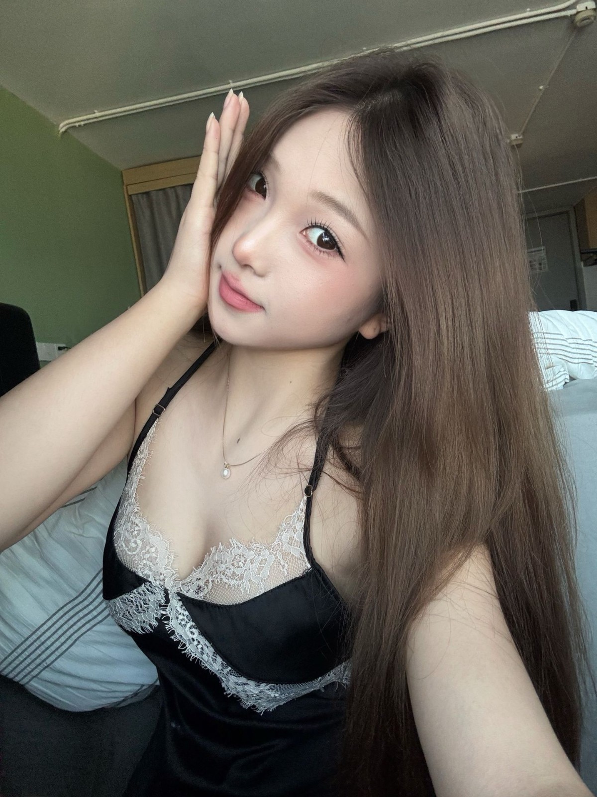 学生妹她的小bb当真粉嫩