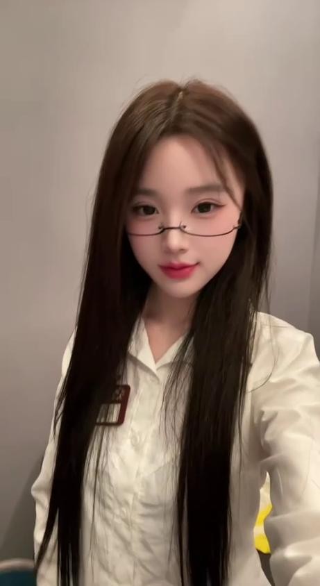 雨花区老汉推车新人美女有点紧